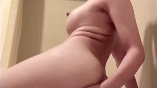 ไทยโป๊ ในอ่างอาบน้ำ แว่นตา เสียวแรง เดี่ยวโชว์