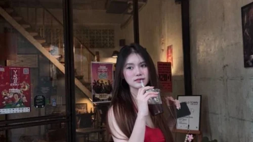 โป๊คู่รัก แฟนซอยหี แตกในหี เสียวสุดๆ เย็ดในห้องนอน