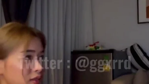 เสียวหี เลียหี เย็ดไม่ยั้ง เย็ดสด เก้าอี้